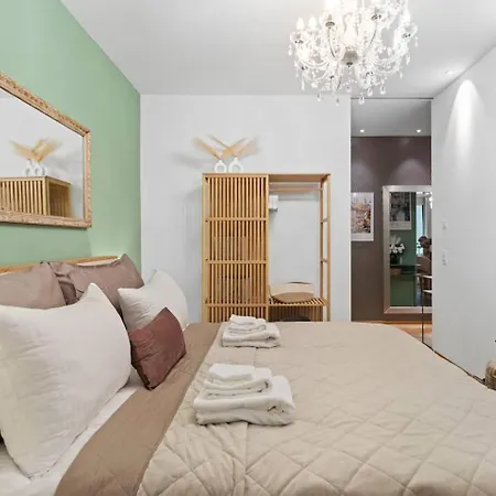 Btqcentralacfreeparkingterrace * Zürich